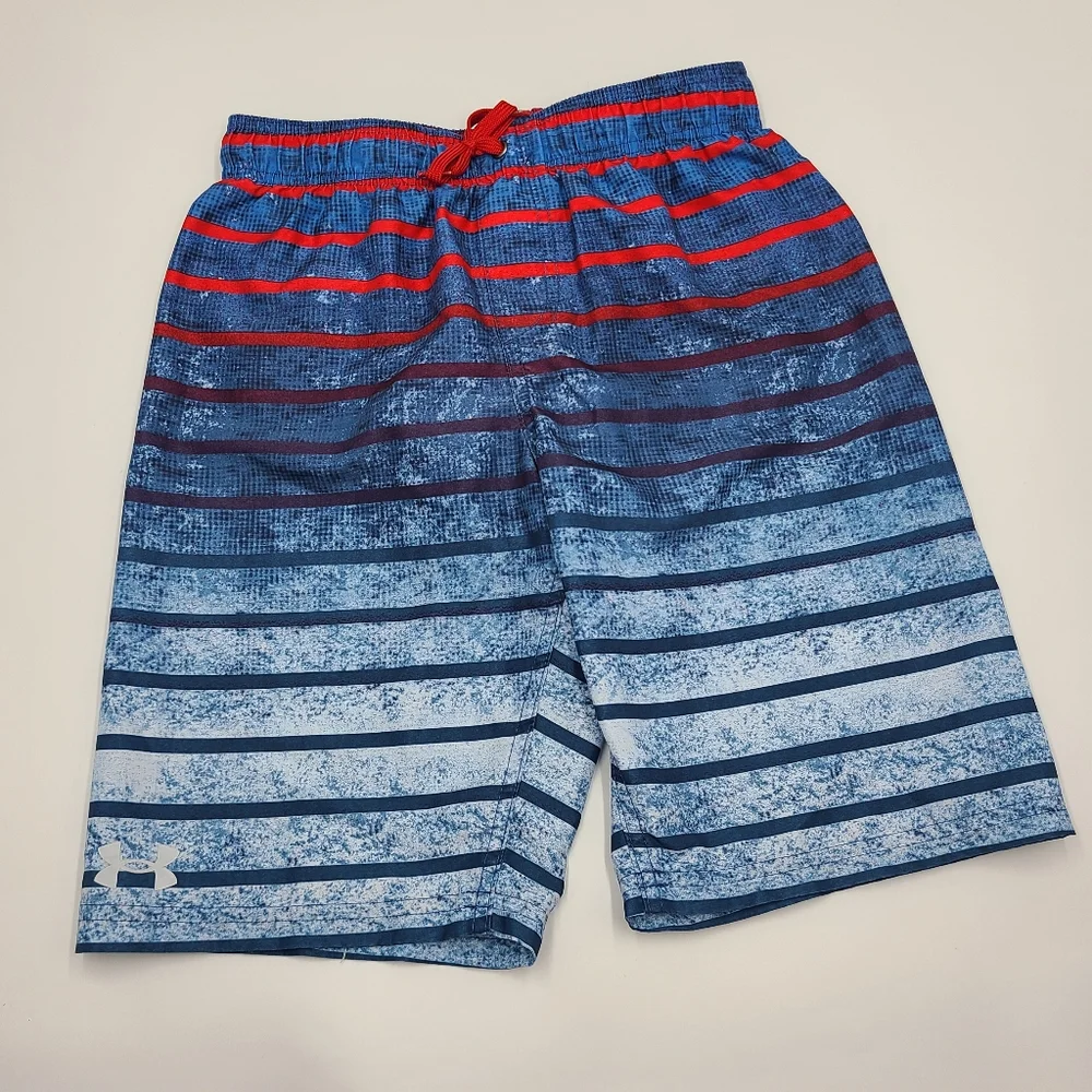 Under Armour boys' striped swim trunks size L